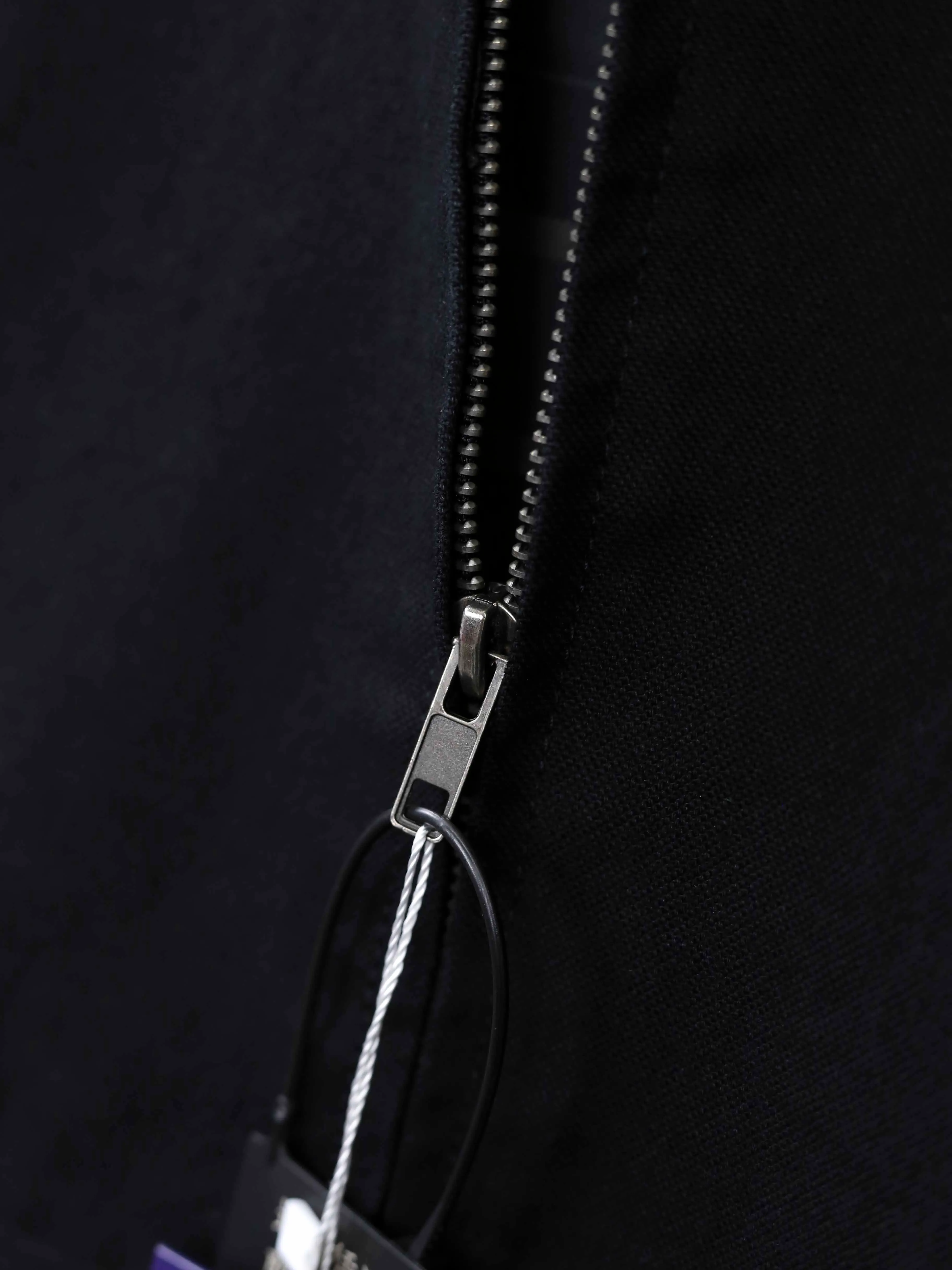 Actual shot of black details # P320